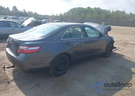 2007 Toyota Camry Le z USA, uszkodzony, nr VIN 4T1BE46K17U087397